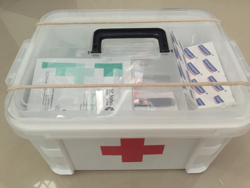 First Aid Box for Chilli Padi!!! =)