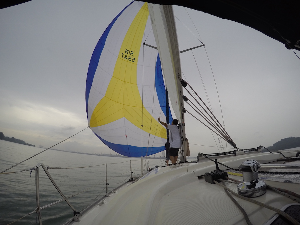 Getting more used to flying the spinnaker!!!