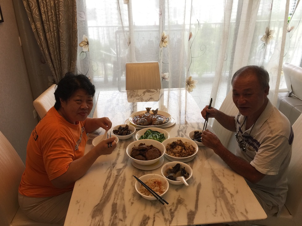 Dinner with mum and dad! First time cooking at my house for them!
