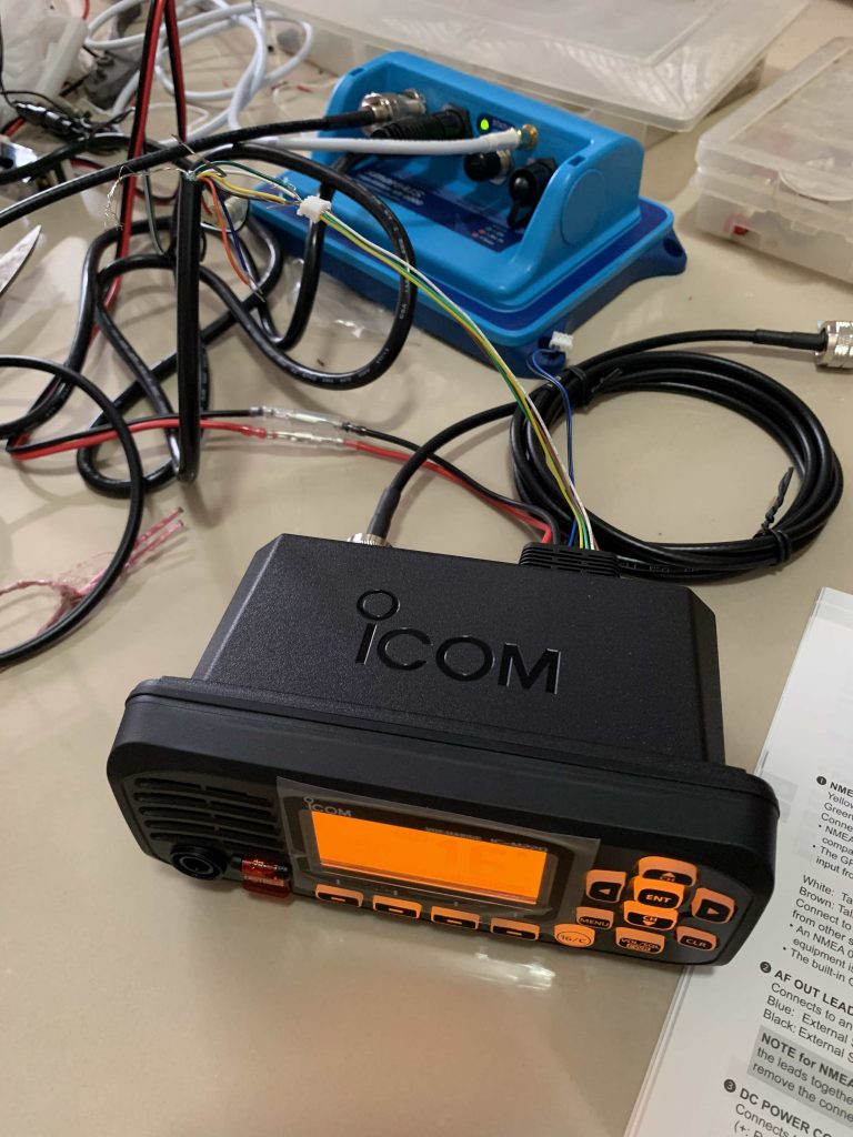 Connected the Vesper and Icom on the same battery!