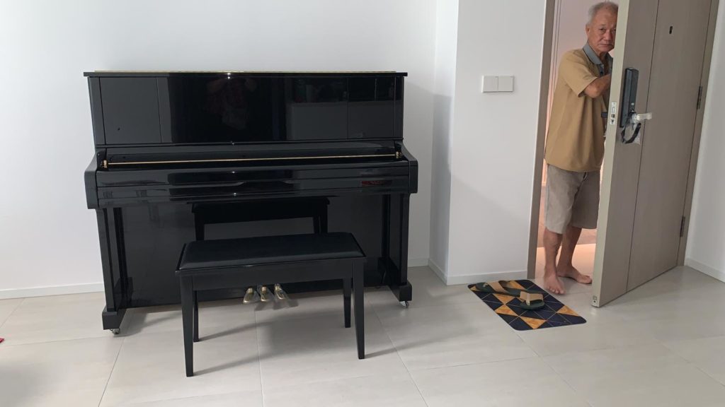 Piano is here!