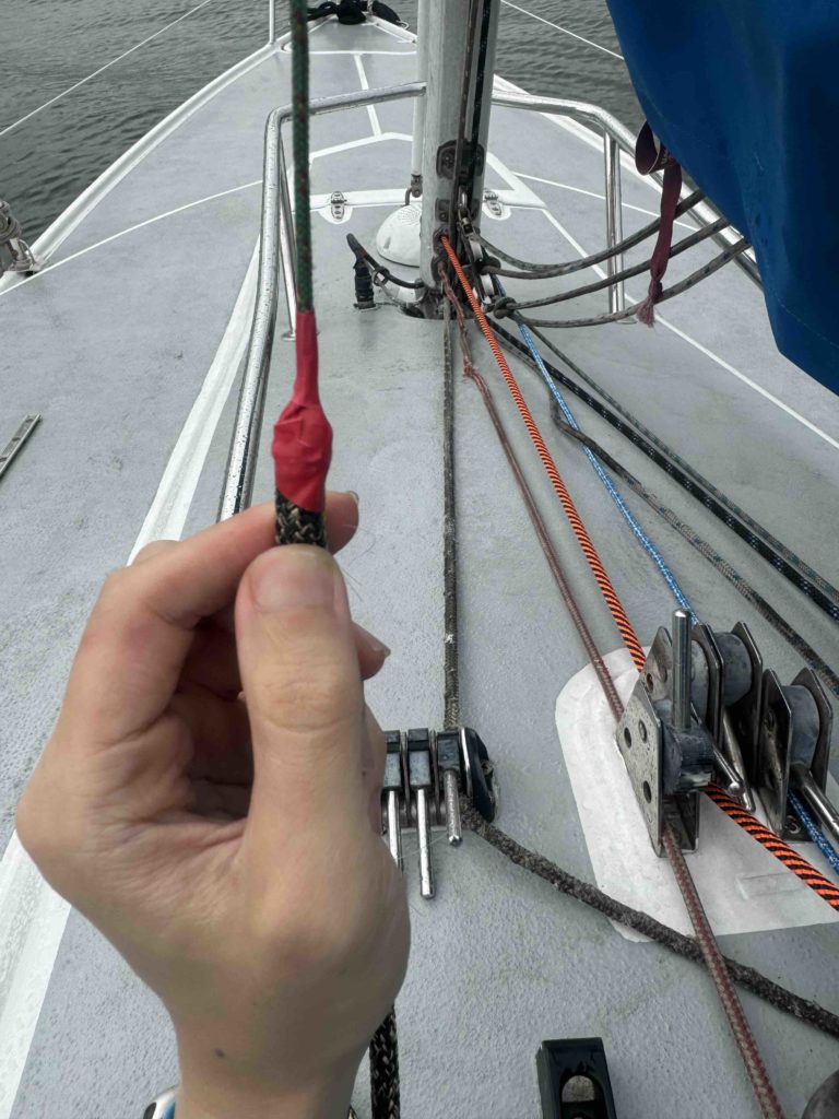 Neat trick to tape around the ends makes it easier to negotiate bends within the mast...