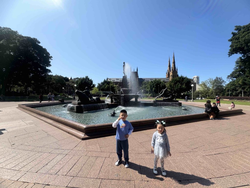 Exploring Hyde Park and the Cathedral!