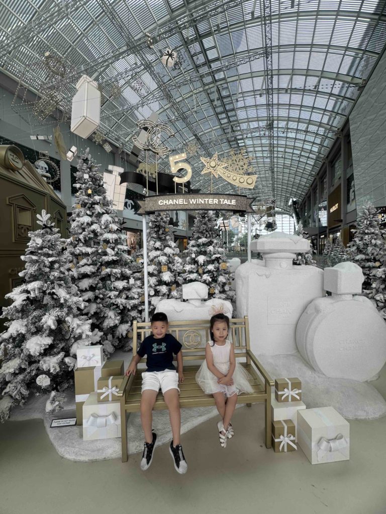 Christmas is cominggg!