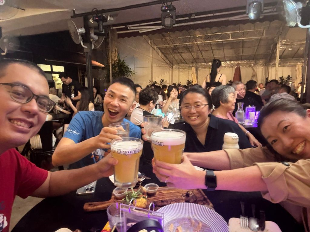 Catching up with ex colleagues!