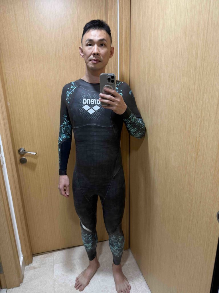 Trying out the Arena storm wetsuit.