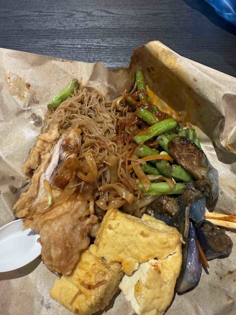 Non-Caifan lunch. Rare!