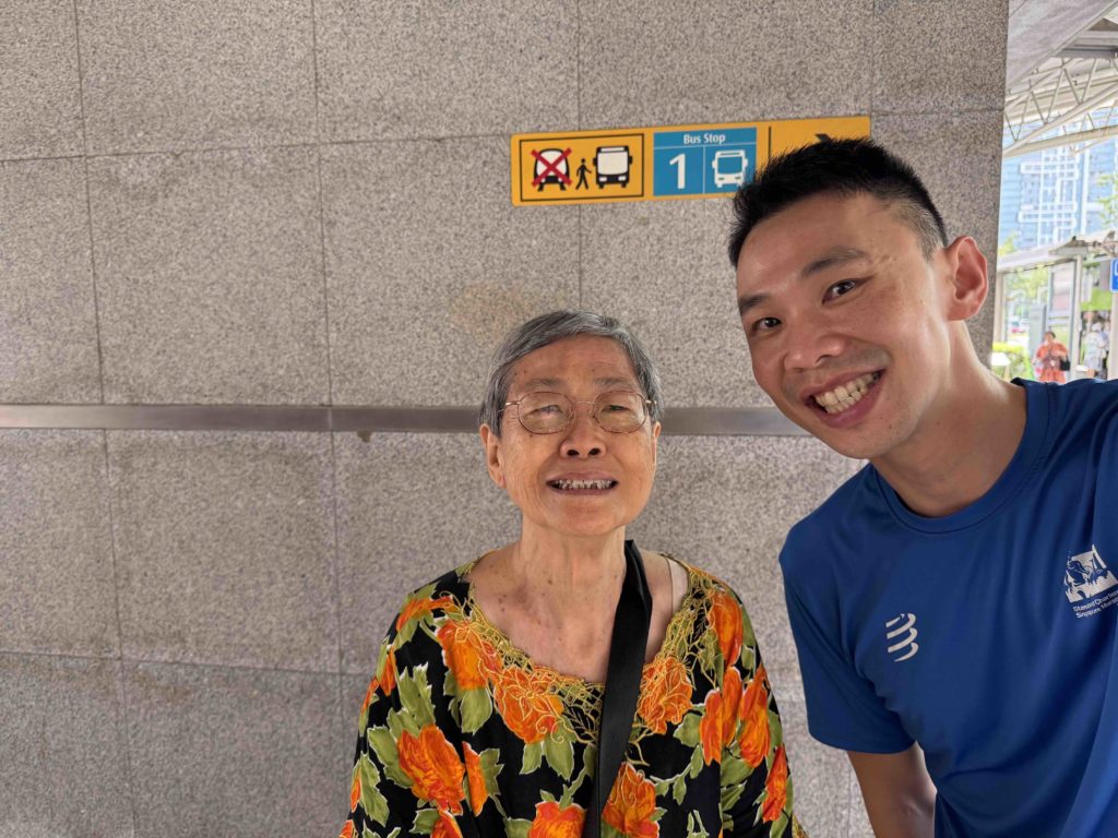 Nice to meet Ms Lim in the neighbourhood!