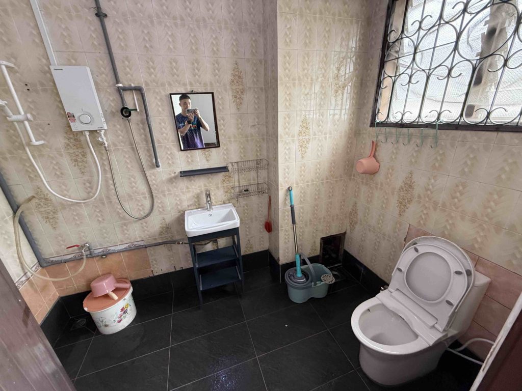 2nd Floor toilet done!