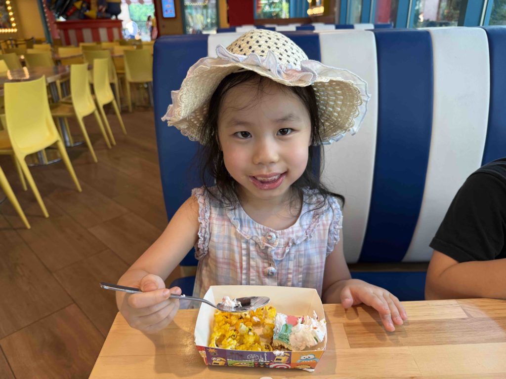 Yummy food at Universal Studios Singapore!