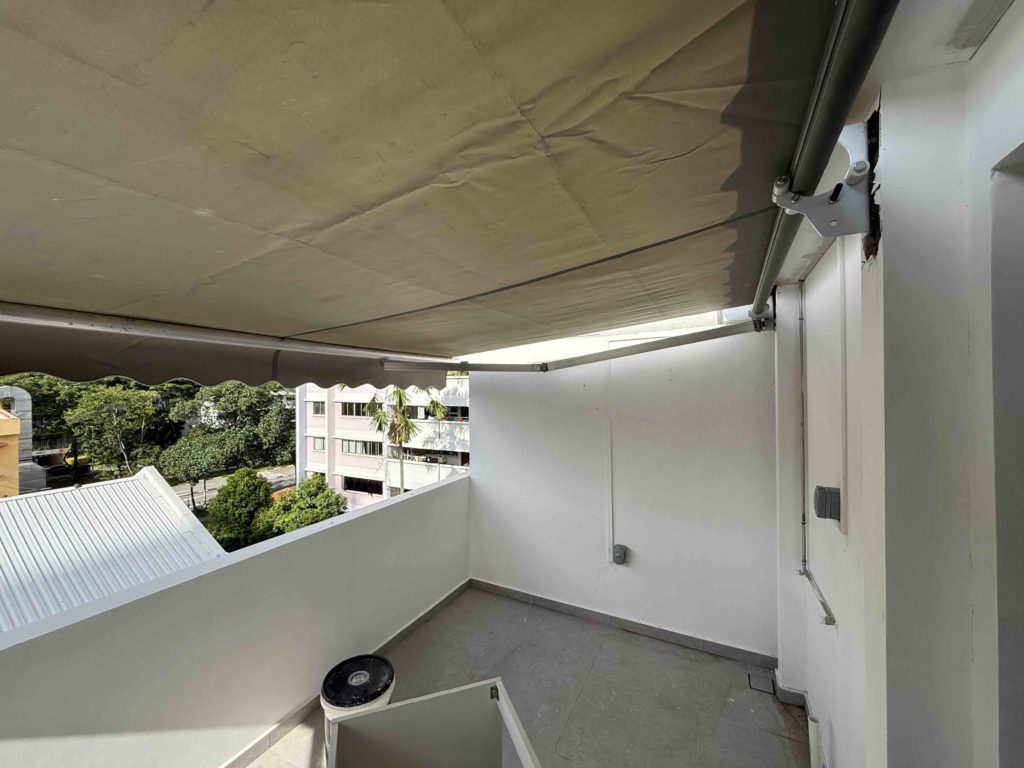 Shelter for the balcony!