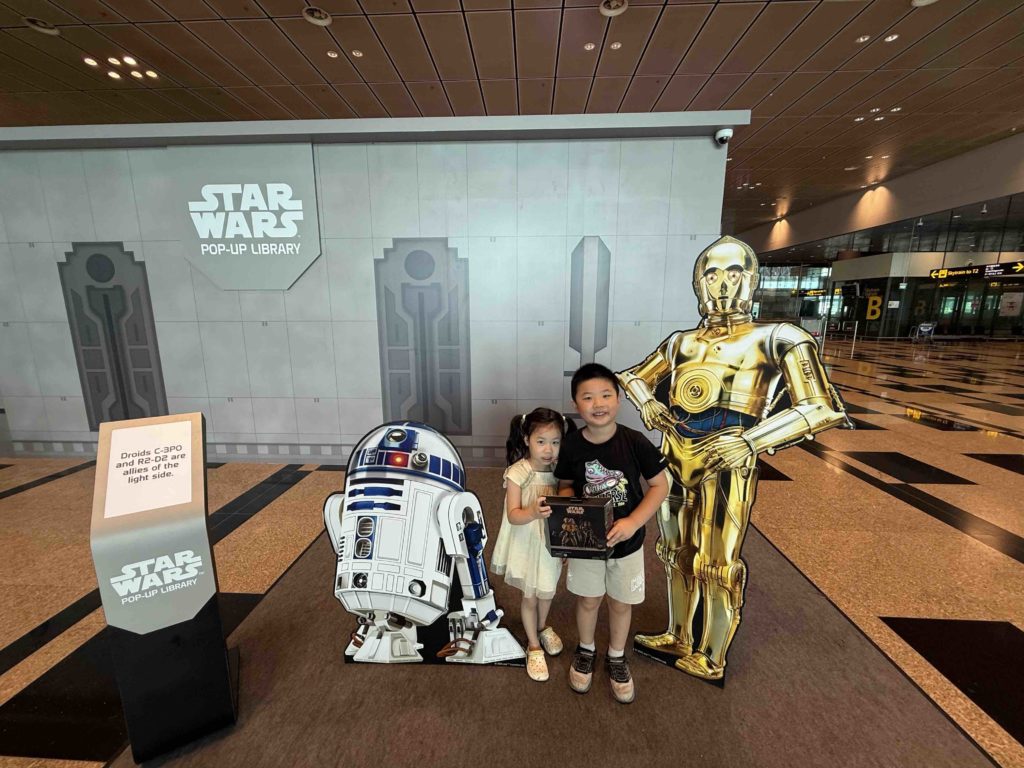 Collecting their Starwars toys prize