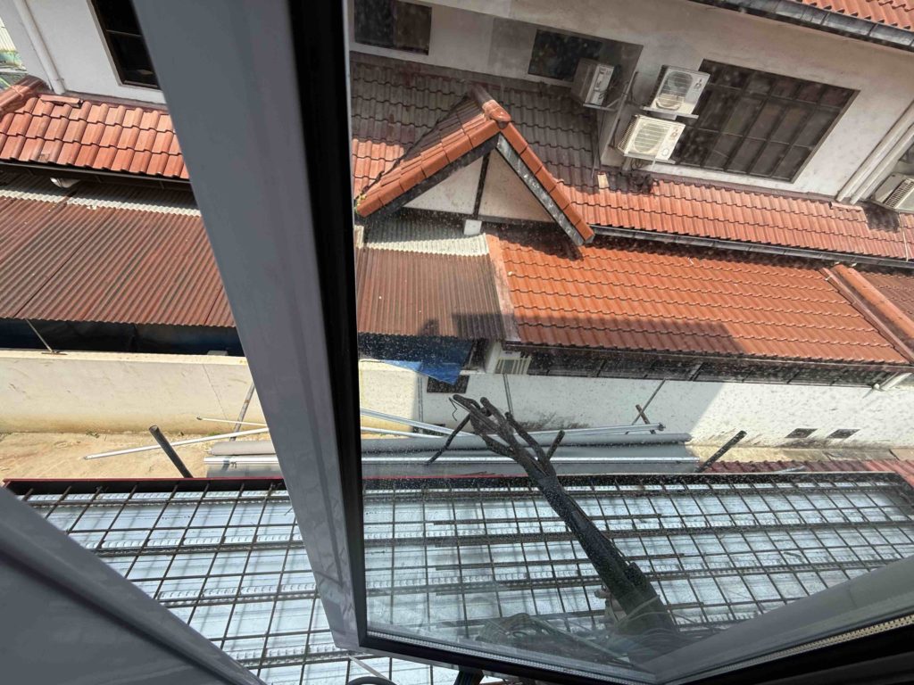 Casting for aircon ledge!