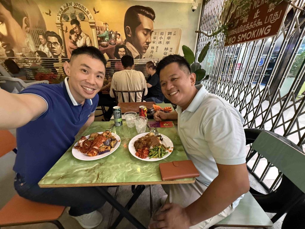 Farewell lunch for Zhen Rong! Thank you for the help and support!