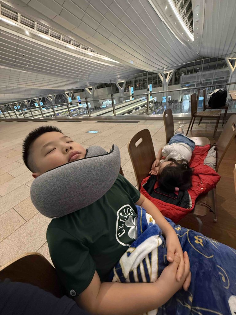 The Homeless Experience at Haneda Airport!