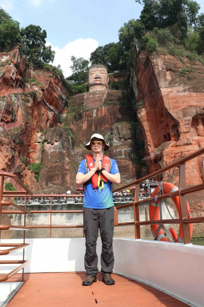 乐山大佛！